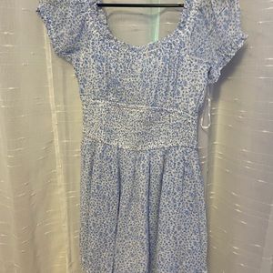 Hollister floral romper ✨